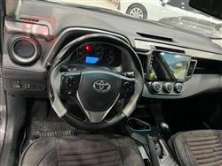 تۆیۆتا ڕاڤ 4